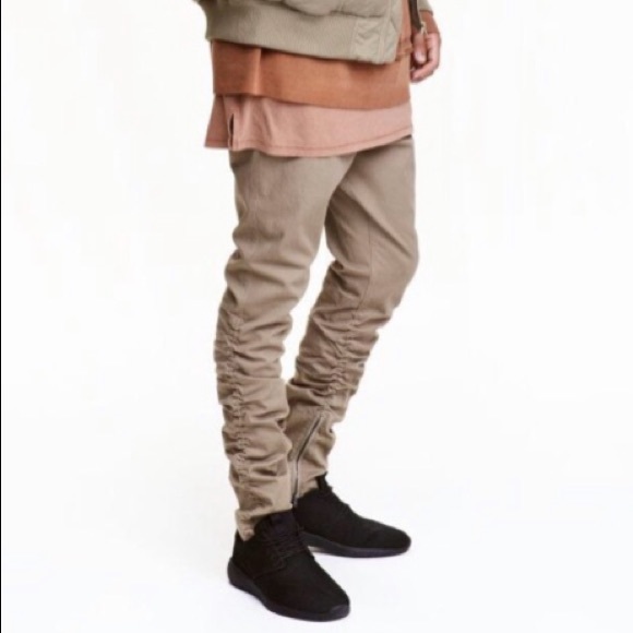 H&m khaki joggers Clearance